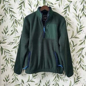 Gap Men’s Sherpa Half Zip Pullover Arctic Fleece. Size small. Green. NWT